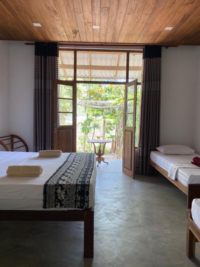 Hotel The Dale Mirissa Extérieur photo
